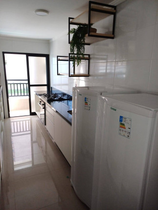 Imagem Apartamento com 2 Quartos à Venda, 67 m² em Mirim - Praia Grande