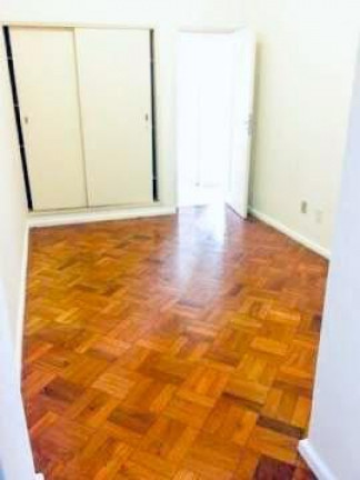 Imagem Apartamento com 3 Quartos à Venda, 90 m² em Copacabana - Rio De Janeiro