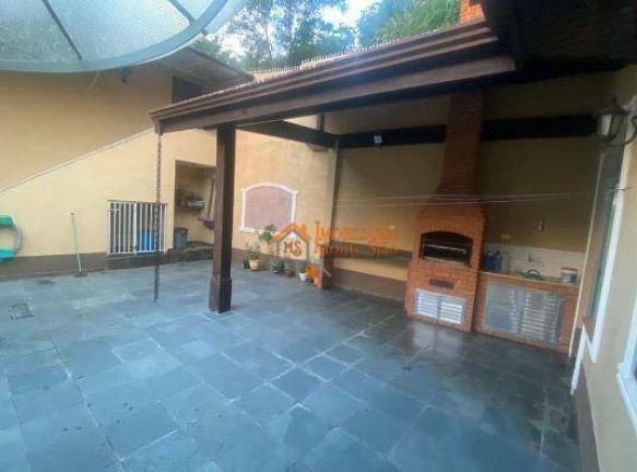 Imagem Casa com 3 Quartos à Venda, 425 m² em Vila Tijuco - Guarulhos Imagem Casa com 3 Quartos à Venda, 425 m² em Vila Tijuco - Guarulhos