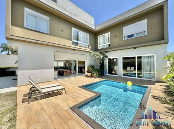 Imagem Casa com 4 Quartos à Venda, 345 m² em Granja Viana - Carapicuíba Imagem Casa com 4 Quartos à Venda, 345 m² em Granja Viana - Carapicuíba