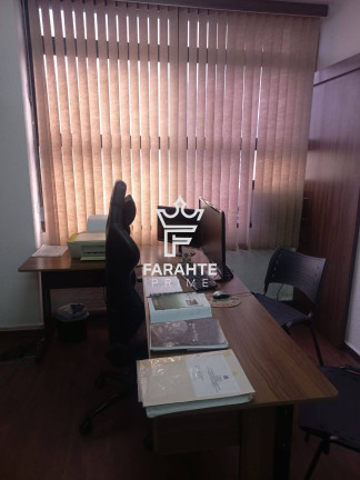 Sala Comercial à Venda, 25 m² em Centro - Santos