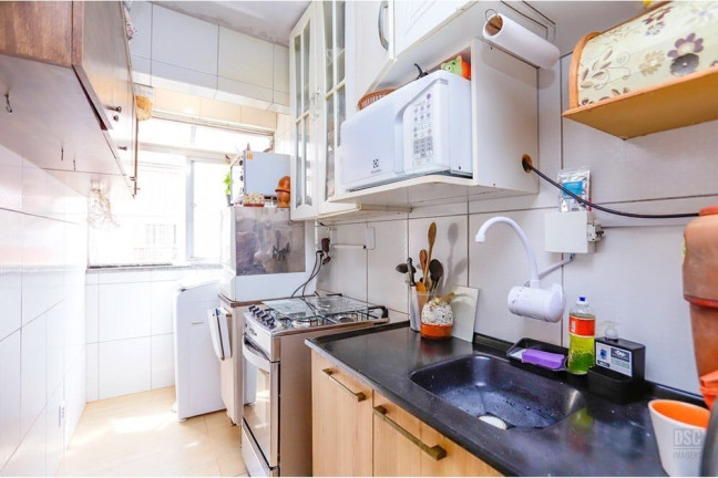 Imagem Imóvel com 2 Quartos à Venda, 50 m² em Vila Nova - Porto Alegre