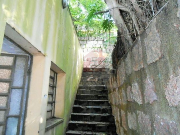 Imagem Casa com 3 Quartos à Venda, 380 m² em Menino Deus - Porto Alegre Imagem Casa com 3 Quartos à Venda, 380 m² em Menino Deus - Porto Alegre