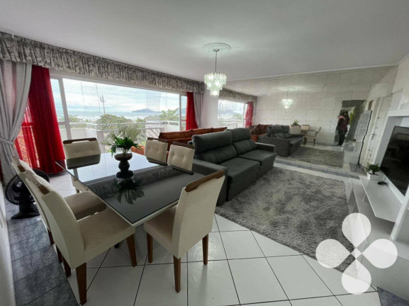 Imagem Imóvel com 3 Quartos à Venda, 163 m² em Gonzaga - Santos Imagem Imóvel com 3 Quartos à Venda, 163 m² em Gonzaga - Santos
