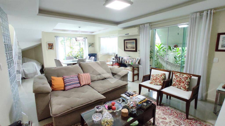 Imagem Casa de Condomínio com 4 Quartos à Venda, 360 m² em Vargem Grande - Rio De Janeiro Imagem Casa de Condomínio com 4 Quartos à Venda, 360 m² em Vargem Grande - Rio De Janeiro