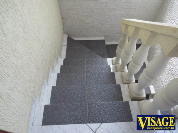 Imagem Sobrado com 3 Quartos à Venda, em Jd. St. Marina - Jacareí Imagem Sobrado com 3 Quartos à Venda, em Jd. St. Marina - Jacareí