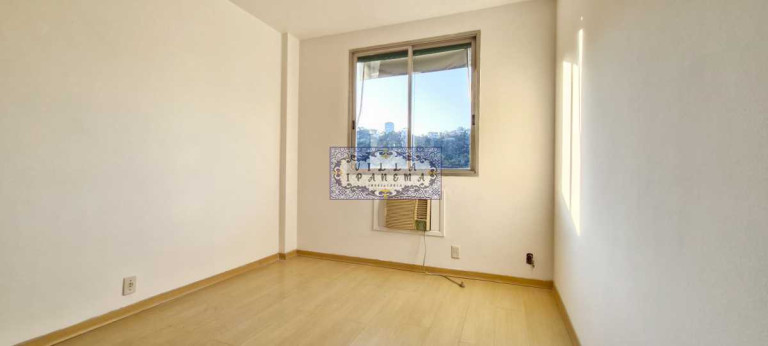 Imagem Apartamento com 2 Quartos à Venda ou Locação, 80 m² em Cosme Velho - Rio De Janeiro Imagem Apartamento com 2 Quartos à Venda ou Locação, 80 m² em Cosme Velho - Rio De Janeiro