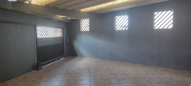 Imagem Casa à Venda, em Castelo - Santos Imagem Casa à Venda, em Castelo - Santos