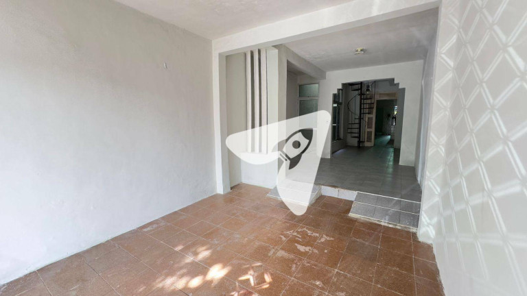 Casa com 5 Quartos à Venda, 211 m² em Centro - Fortaleza