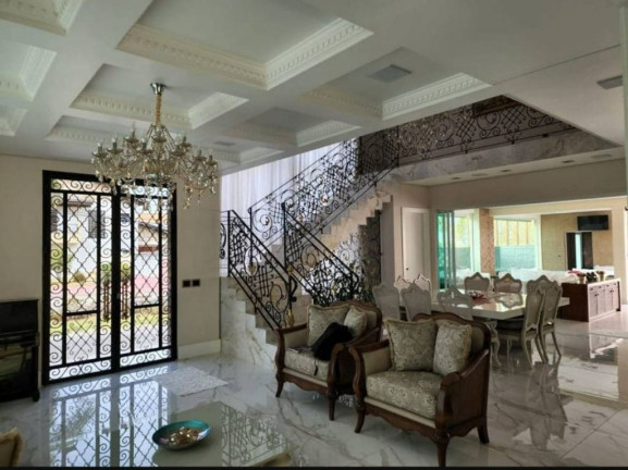 Imagem Sobrado com 5 Quartos à Venda, 632 m² em Jardim Residencial Suzano - Suzano Imagem Sobrado com 5 Quartos à Venda, 632 m² em Jardim Residencial Suzano - Suzano