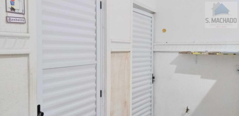 Imagem Casa com 7 Quartos à Venda, 300 m² em Parque Erasmo Assunção - Santo André