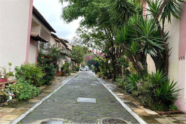 Imagem Casa de Condomínio com 2 Quartos à Venda, 130 m² em Taquara - Rio De Janeiro Imagem Casa de Condomínio com 2 Quartos à Venda, 130 m² em Taquara - Rio De Janeiro