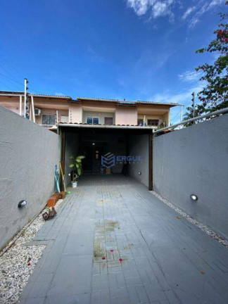 Casa com 3 Quartos à Venda, 110 m² em Messejana - Fortaleza