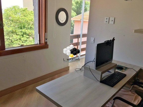 Imagem Apartamento com 3 Quartos à Venda, 170 m² em Independência - Porto Alegre Imagem Apartamento com 3 Quartos à Venda, 170 m² em Independência - Porto Alegre