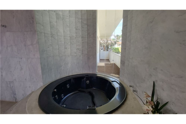 Imagem Casa com 3 Quartos à Venda, 410 m² em Jardim Dos Estados - São Paulo Imagem Casa com 3 Quartos à Venda, 410 m² em Jardim Dos Estados - São Paulo