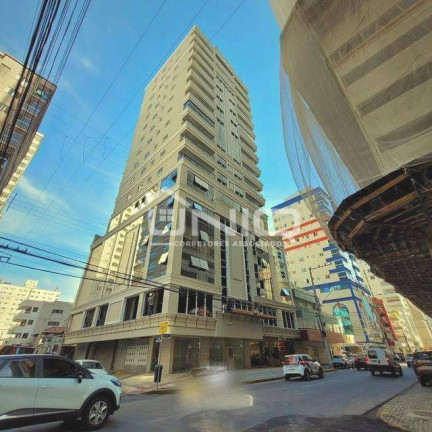 Apartamento com 5 Quartos à Venda, 226 m² em Meia Praia - Itapema