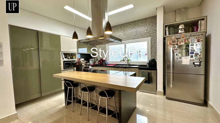 Imagem Casa com 4 Quartos à Venda, 380 m² em Alphaville - Santana De Parnaíba
