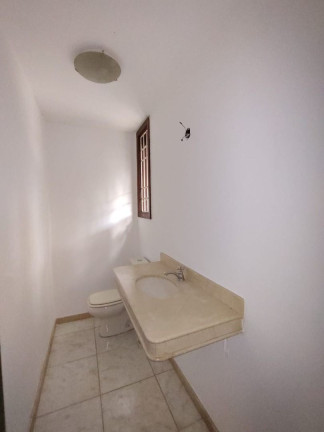 Imagem Casa com 3 Quartos à Venda, 280 m² em Tijuca - Teresópolis