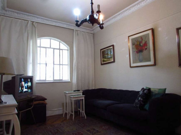 Imagem Casa com 3 Quartos à Venda, 220 m² em Aclimação - São Paulo Imagem Casa com 3 Quartos à Venda, 220 m² em Aclimação - São Paulo