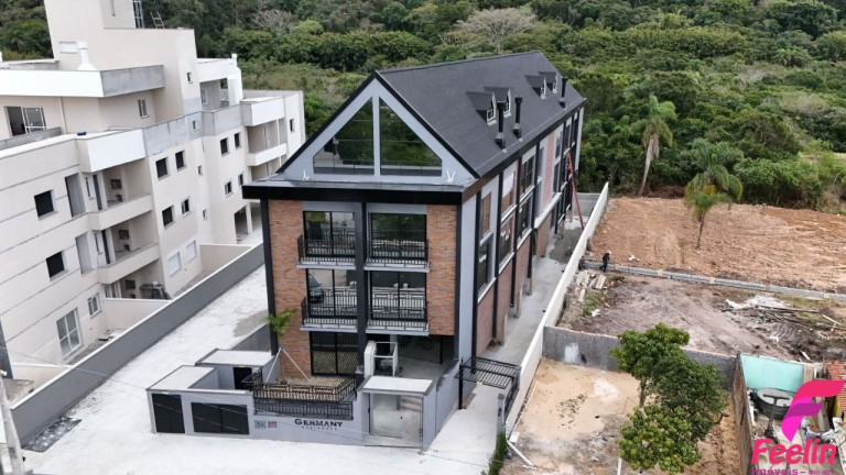 Imagem Apartamento com 2 Quartos à Venda, 67 m² em Ingleses - Florianópolis Imagem Apartamento com 2 Quartos à Venda, 67 m² em Ingleses - Florianópolis