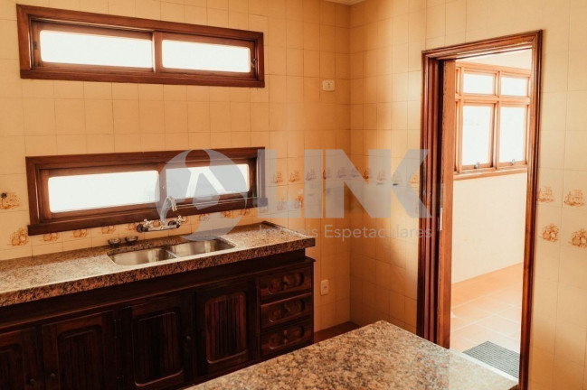 Imagem Imóvel com 3 Quartos à Venda, 333 m² em Mont Serrat - Porto Alegre Imagem Imóvel com 3 Quartos à Venda, 333 m² em Mont Serrat - Porto Alegre