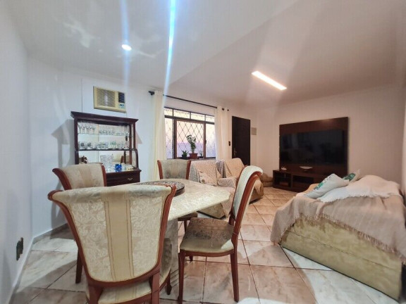 Imagem Casa com 2 Quartos à Venda, 110 m² em Embaré - Santos