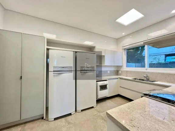 Imagem Casa de Condomínio com 4 Quartos à Venda,  em Xangri-lá