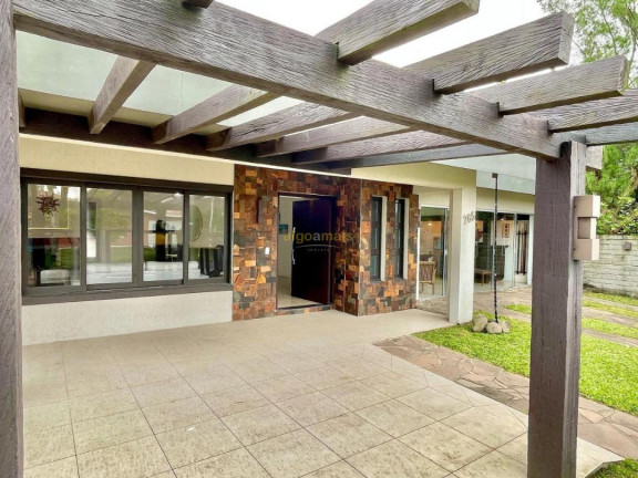 Casa com 3 Quartos à Venda, 166 m² em Centro - Xangri-lá
