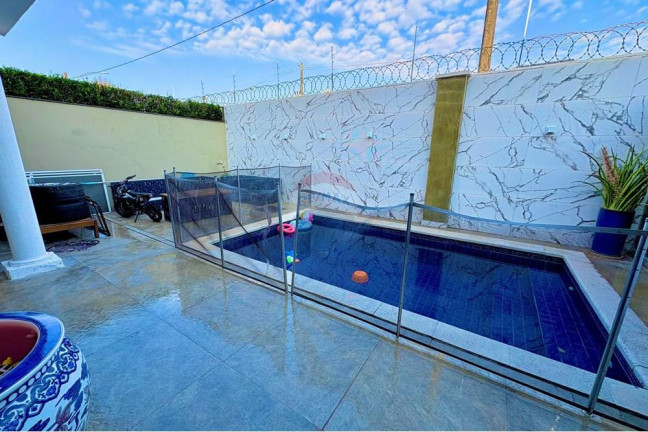 Imagem Casa de Condomínio com 4 Quartos à Venda, 224 m² em Recreio Dos Bandeirantes - Rio De Janeiro
