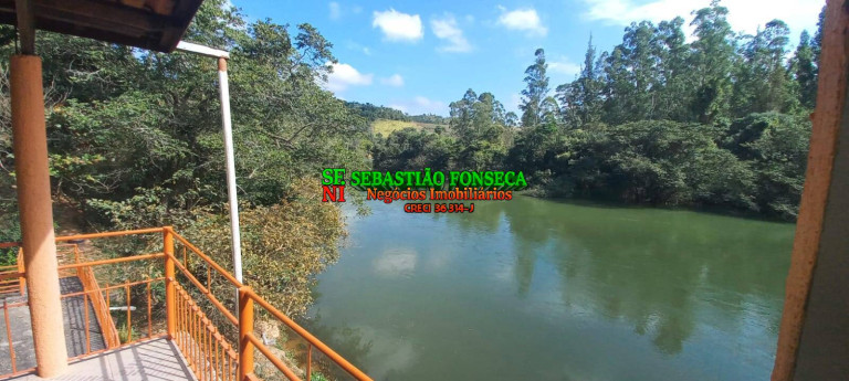 Imagem Chácara com 3 Quartos à Venda, 3.000 m² em Santa Branca Imagem Chácara com 3 Quartos à Venda, 3.000 m² em Santa Branca