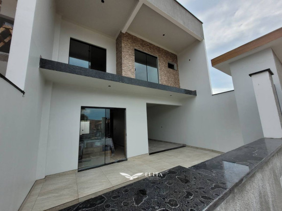Imagem Sobrado com 3 Quartos à Venda, 136 m² em Itajuba - Barra Velha