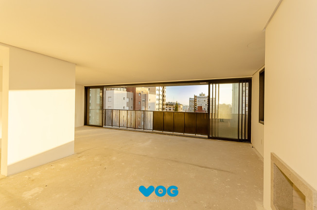 Imagem Imóvel com 3 Quartos à Venda, 184 m² em Rio Branco - Porto Alegre Imagem Imóvel com 3 Quartos à Venda, 184 m² em Rio Branco - Porto Alegre