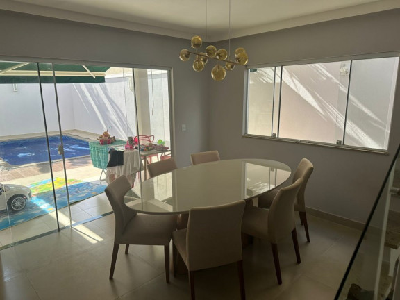 Imagem Sobrado com 4 Quartos à Venda, 226 m² em Vila Aviação - Bauru