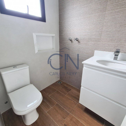 Imagem Casa com 3 Quartos à Venda, 280 m² em Piracangaguá - Taubaté