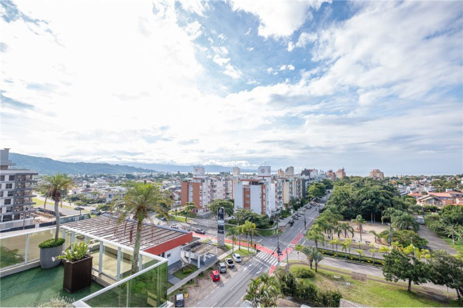 Imagem Imóvel com 2 Quartos à Venda,  em Jurerê Internacional - Florianópolis