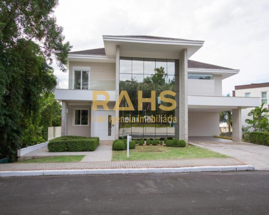 Casa de Condomínio com 5 Quartos à Venda, 1.027 m² em América - Joinville