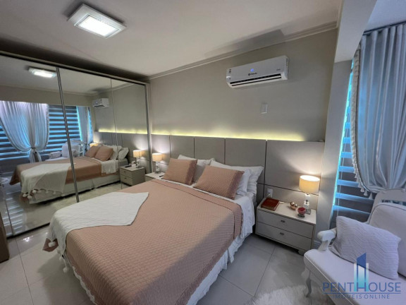 Imagem Apartamento com 4 Quartos à Venda, 141 m² em Centro - Balneário Camboriú Imagem Apartamento com 4 Quartos à Venda, 141 m² em Centro - Balneário Camboriú