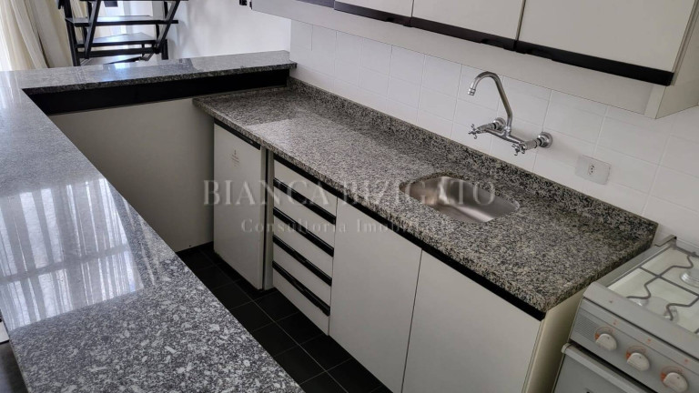 Imagem Apartamento com 1 Quarto à Venda, 47 m² em Centro - Curitiba Imagem Apartamento com 1 Quarto à Venda, 47 m² em Centro - Curitiba