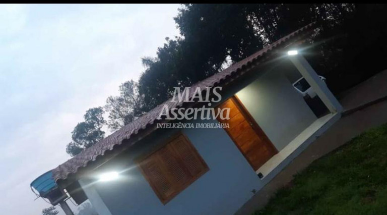 Casa com 2 Quartos à Venda, 100 m² em Lomba Grande - Novo Hamburgo