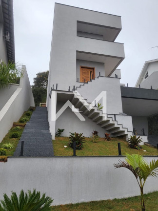 Imagem Casa com 3 Quartos à Venda, 355 m² em Caputera - Arujá Imagem Casa com 3 Quartos à Venda, 355 m² em Caputera - Arujá