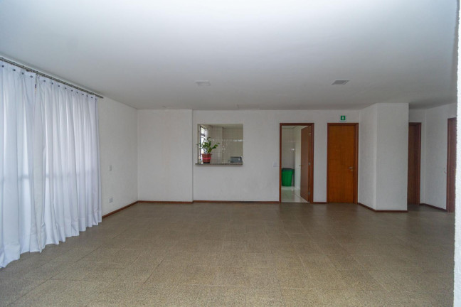 Imagem Apartamento com 1 Quarto para Alugar, 66 m² em Centro - Curitiba Imagem Apartamento com 1 Quarto para Alugar, 66 m² em Centro - Curitiba