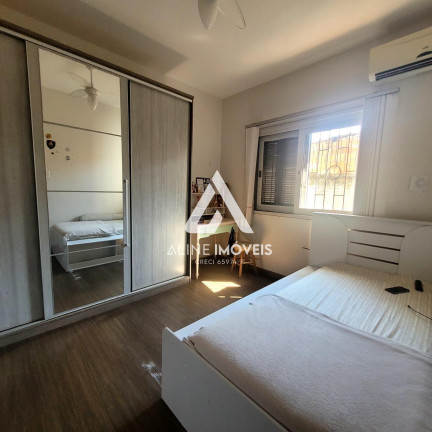 Imagem Casa com 3 Quartos à Venda, em Centro - Cruz Alta Imagem Casa com 3 Quartos à Venda, em Centro - Cruz Alta