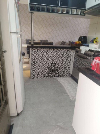 Imagem Casa com 2 Quartos à Venda, 190 m² em Columbia - Londrina Imagem Casa com 2 Quartos à Venda, 190 m² em Columbia - Londrina