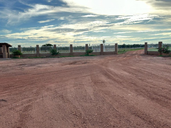 Imagem Fazenda à Venda, 9.700 m² em Rural - Pontes E Lacerda Imagem Fazenda à Venda, 9.700 m² em Rural - Pontes E Lacerda
