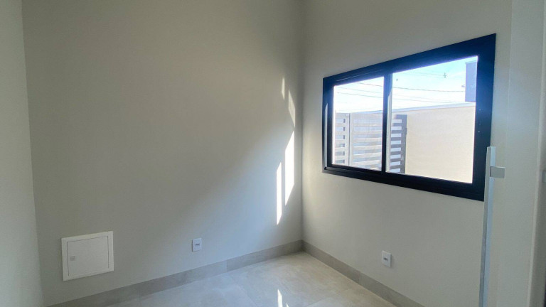 Imagem Casa com 3 Quartos à Venda, 270 m² em Ribeirão Do Lipa - Cuiabá Imagem Casa com 3 Quartos à Venda, 270 m² em Ribeirão Do Lipa - Cuiabá