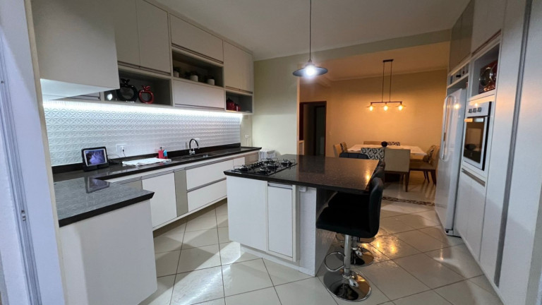 Sobrado com 3 Quartos à Venda, 206 m² em Residencial Bosque Dos Ipês - São José Dos Campos
