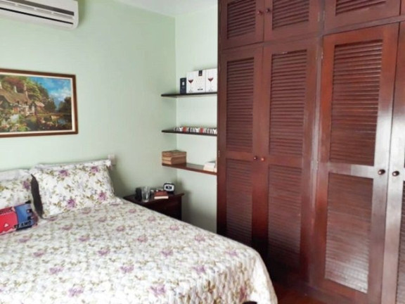 Imagem Casa com 4 Quartos à Venda, 500 m² em Comary - Teresópolis Imagem Casa com 4 Quartos à Venda, 500 m² em Comary - Teresópolis