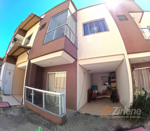 Imagem Casa com 2 Quartos à Venda, 70 m² em Lagoa Funda - Guarapari