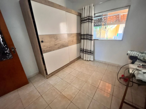 Imagem Casa com 2 Quartos à Venda, 100 m² em Setor Santos Dumont - Goiania Imagem Casa com 2 Quartos à Venda, 100 m² em Setor Santos Dumont - Goiania