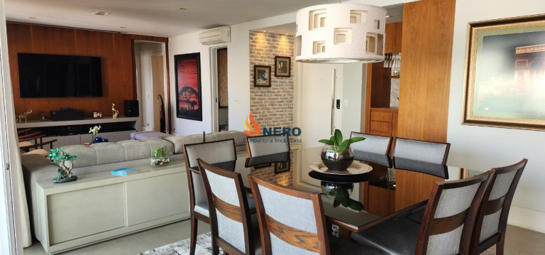 Imóvel com 3 Quartos à Venda, 161 m² em Campo Belo - São Paulo